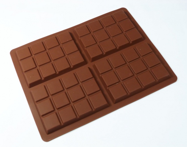 4 cell Medium Bar Chocolate Mould (70g) - C209