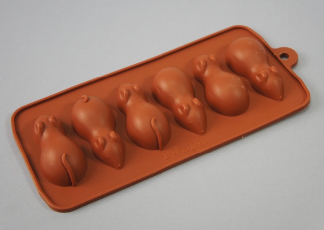 6 cell Sugar Mouse / Chocolate Mice Silicone Baking Mould