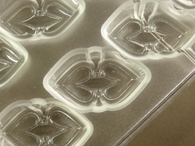 24 cell Celtic Hearts - Professional Quality Polycarbonate Chocolate Mould CLEARANCE
