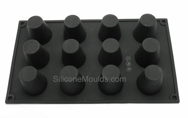 12 Small Dariole / English Madeleine Silicone Cake Baking Mould