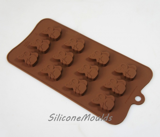 12 cell Small Field Mouse (7g) Silicone Chocolate / Candy Mould