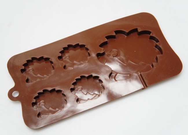 4+1 Hedgehogs Novelty Silicone Chocolate Bar Mould - Woodland Animals