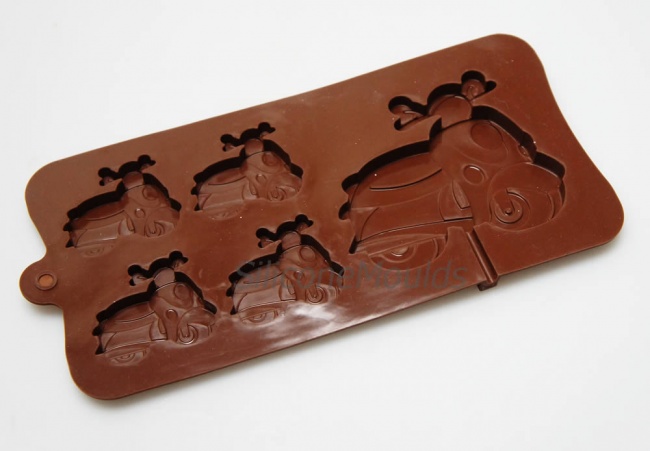 4+1 Scooter / Moped Novelty Chocolate Bar or Lolly Silicone Mould