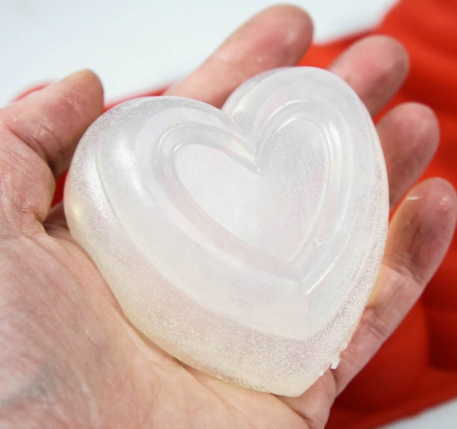 6 cell Deep Tiered Heart Silicone Mould (Red Colour) - 125mls