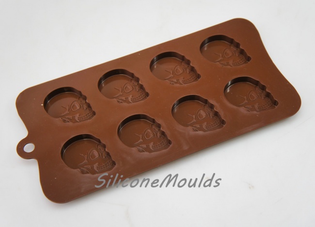 8 cell Large Skull Novelty Retro Silicone Chocolate / Candy Mould