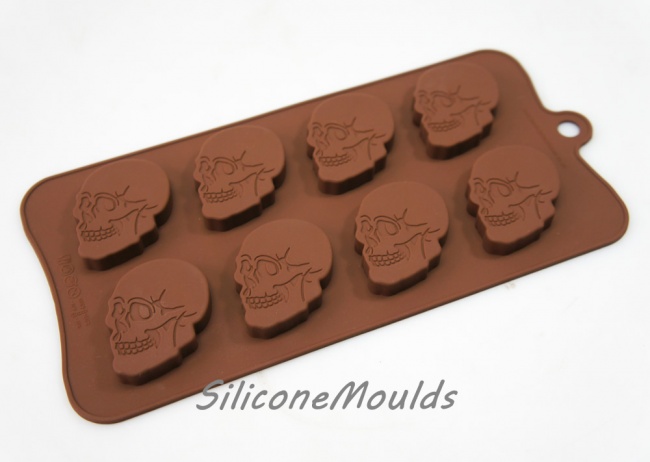 8 cell Large Skull Novelty Retro Silicone Chocolate / Candy Mould