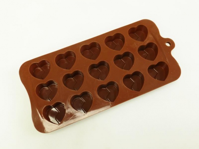 15 Chocolate Broken Heart Silicone Candy Baking Mould
