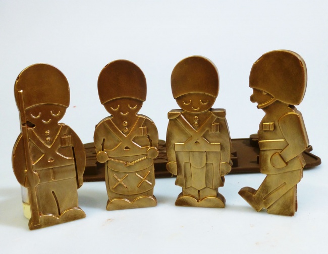 4 cell Drummer Boys / Toy Soldiers Novelty Silicone Chocolate Mould