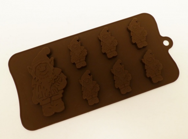 6 + 1 Garden Gnome / Leprechaun Chocolate / Candy Silicone Baking Mould