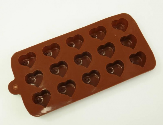 15 Chocolate Heart Swirl Silicone Chocolate Candy Mould