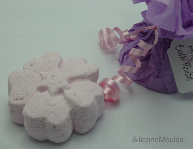 6 cell Mixed Flowers Silicone Baking / Soap Mould