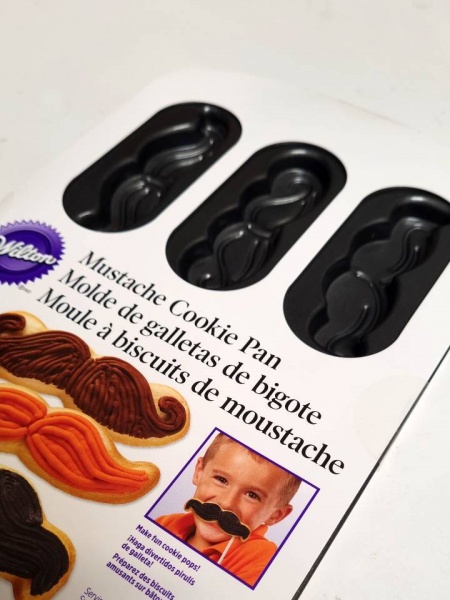 Wilton 6 cell Moustache Cookie Pan - 3 designs in ONE pan!