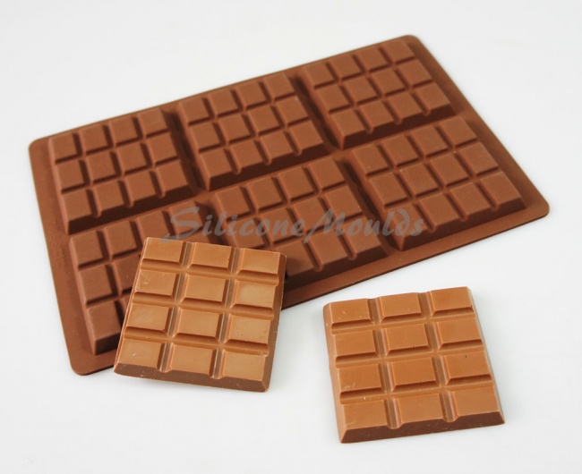 65g - 6 Square 12 Section Silicone Chocolate Bar Mould - Professional Chocolatiers N077