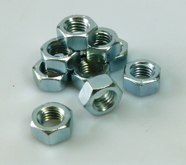 Pack of 10 x M10 Thread BZP Nuts