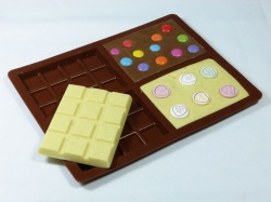 4 cell Medium Bar Chocolate Mould (70g) - C209