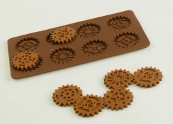 8 cell STEAMPUNK GEARS Chocolate Collection Silicone Mould