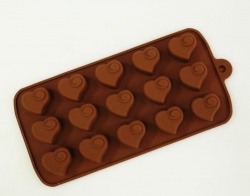 15 Chocolate Heart Swirl Silicone Chocolate Candy Mould