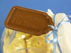 6 cell Large Size Edible Gift Tags - Silicone Chocolate Mould / Multiple Sayings