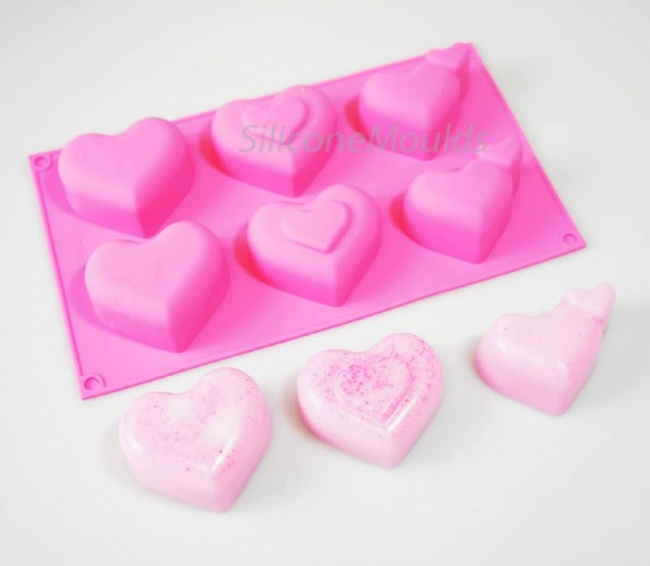 6 cell Valentine Hearts Silicone Baking Mould (3 designs in one mould)