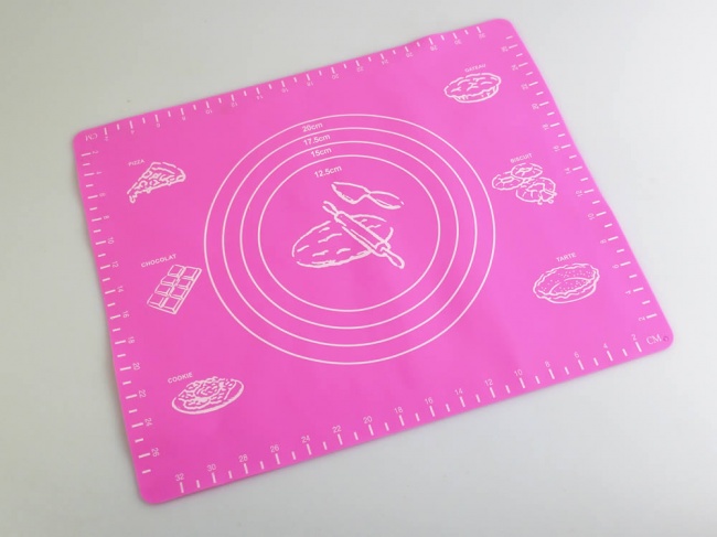300 x 350mm Pink Silicone Pastry / Work Mat - Rolling / Fondant / Sugarcraft